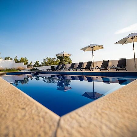 Vila Royal Promons - Heated Pool Starigrad Paklenica Exteriér fotografie